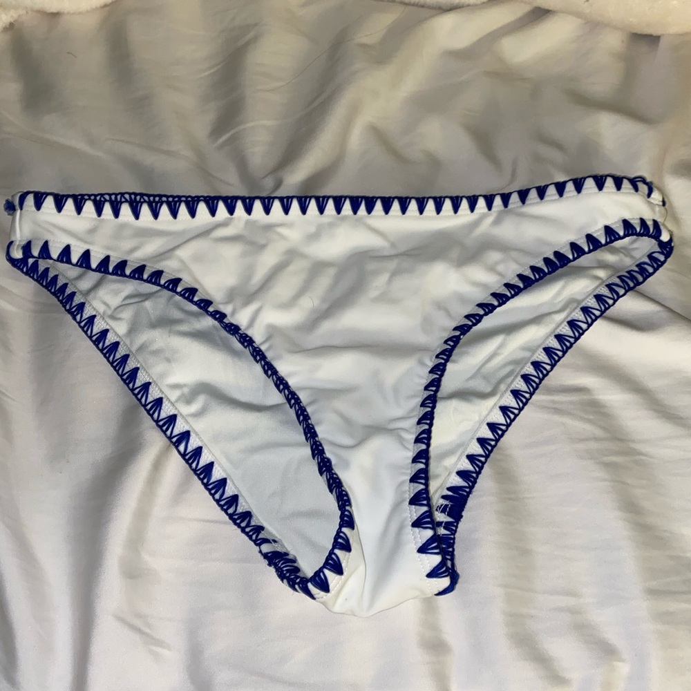 Vv Bikini Bottoms - image 1